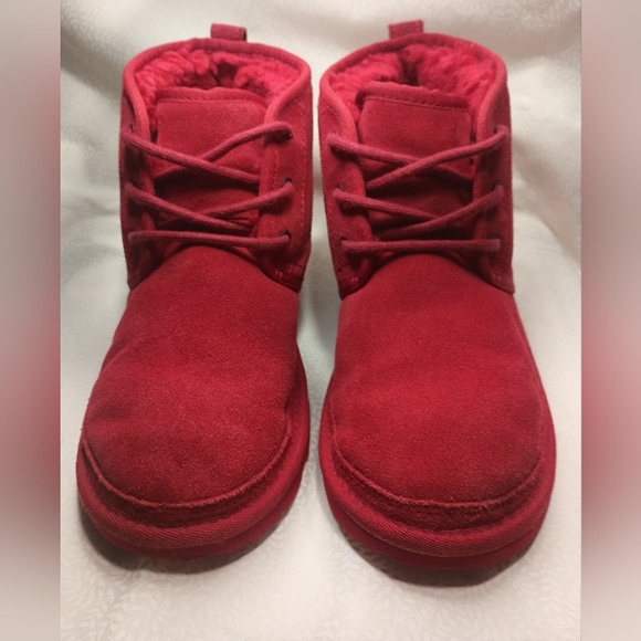 UGG Neumel II Boots/ Samba Red ♥️ - Picture 3 of 10